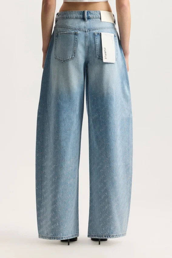 Baggy-Hose mit Logo-Bling