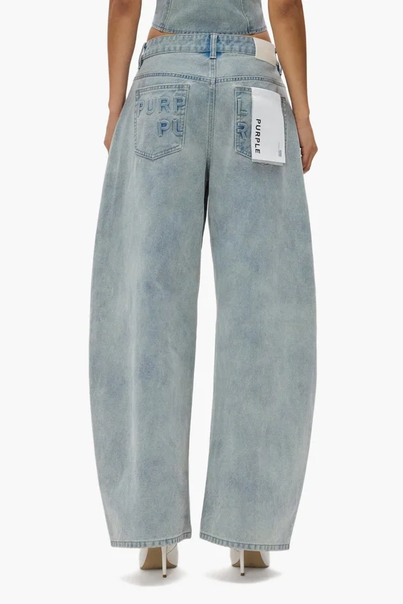 Baggy mit geprägtem Logo