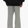 Basic-Jogginghose mit ausgestelltem Bein