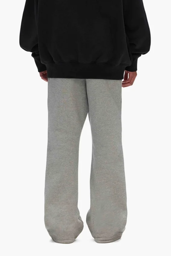 Basic-Jogginghose mit ausgestelltem Bein