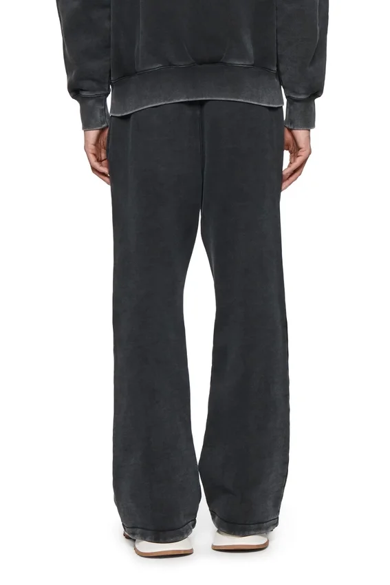 Basic-Jogginghose mit ausgestelltem Bein