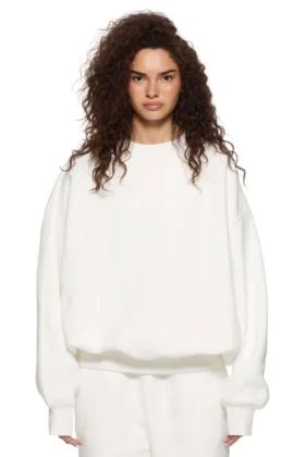 Blank-Pullover mit Rundhalsausschnitt