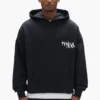 Hoodie mit aufgemaltem Schriftzug