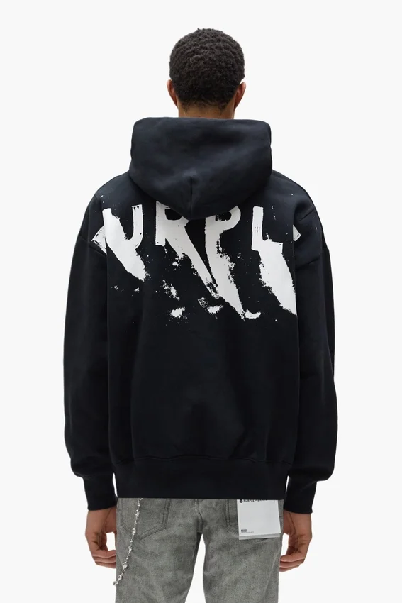 Hoodie mit aufgemaltem Schriftzug