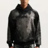 Hoodie mit aufgenähten Kristallen