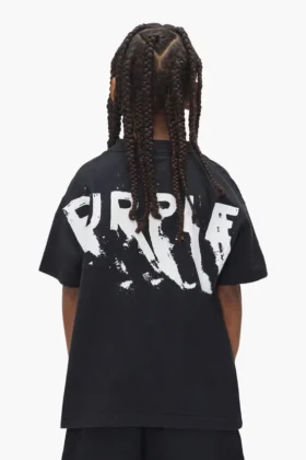 Kinder-T-Shirt mit aufgedrucktem Schriftzug