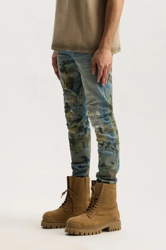 P001 Verziertes Camo