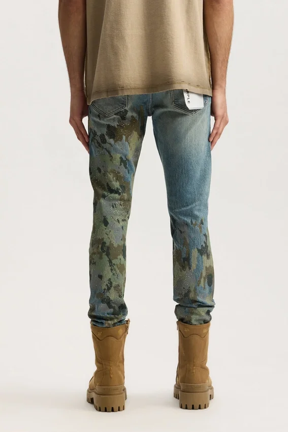 P001 Verziertes Camo