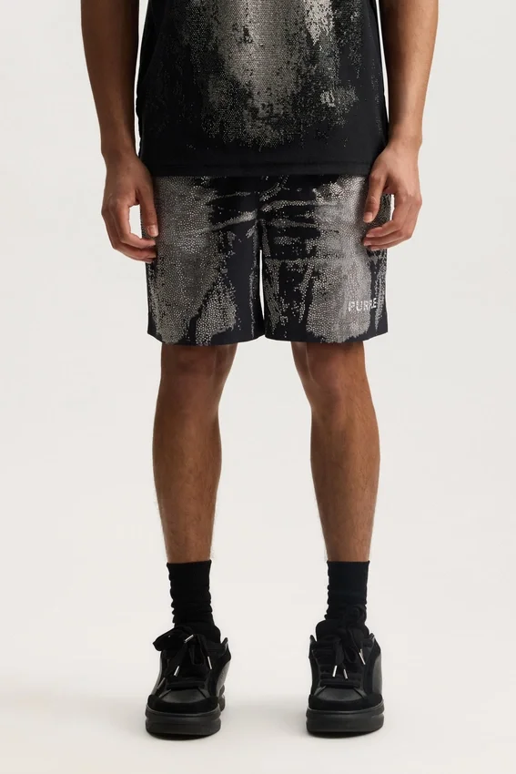 Shorts mit abgenutzten Kristallen rundum