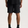 Shorts mit abgenutzten Kristallen rundum