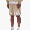 Shorts mit aufgemaltem Schriftzug