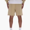 Shorts mit aufgemaltem Schriftzug