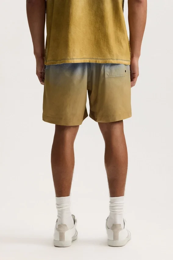 Shorts mit rundum verblasstem Wordmark-Logo