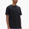 T-Shirt mit aufsteigendem Schriftzug