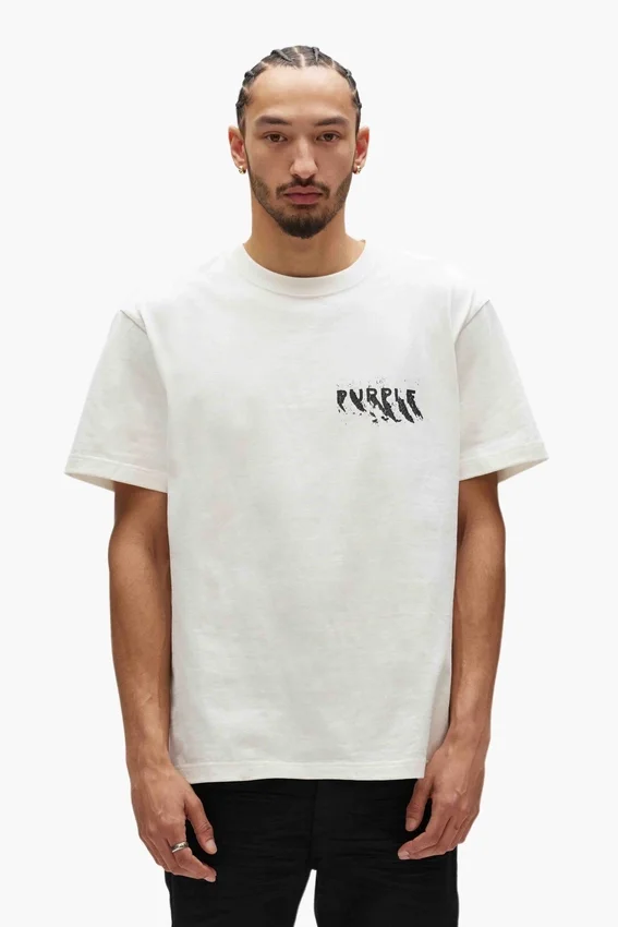 T-Shirt mit bemaltem Schriftzug