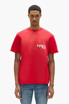 T-Shirt mit bemaltem Schriftzug