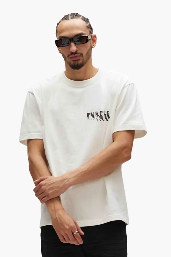 T-Shirt mit bemaltem Schriftzug