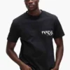T-Shirt mit bemaltem Schriftzug