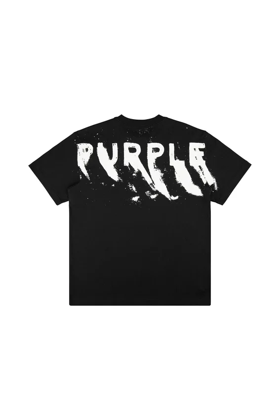 T-Shirt mit bemaltem Schriftzug