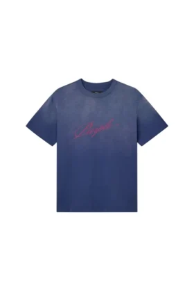 T-Shirt mit schrägem Schriftzug